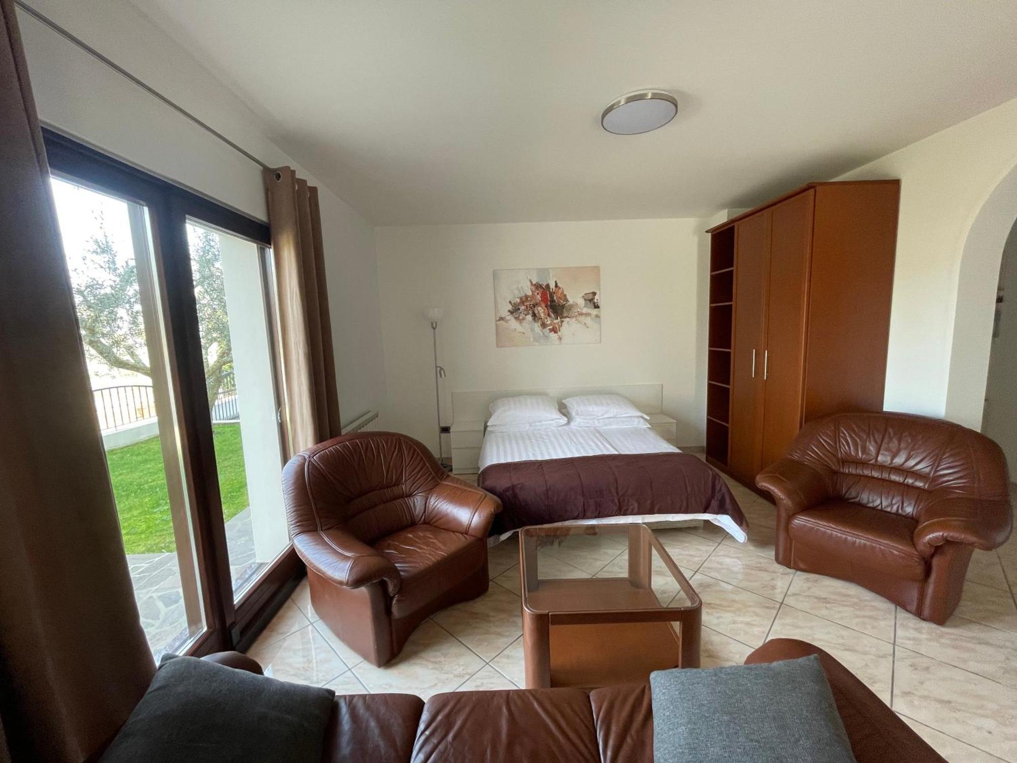 Apartma Barbara Копер Екстериор снимка