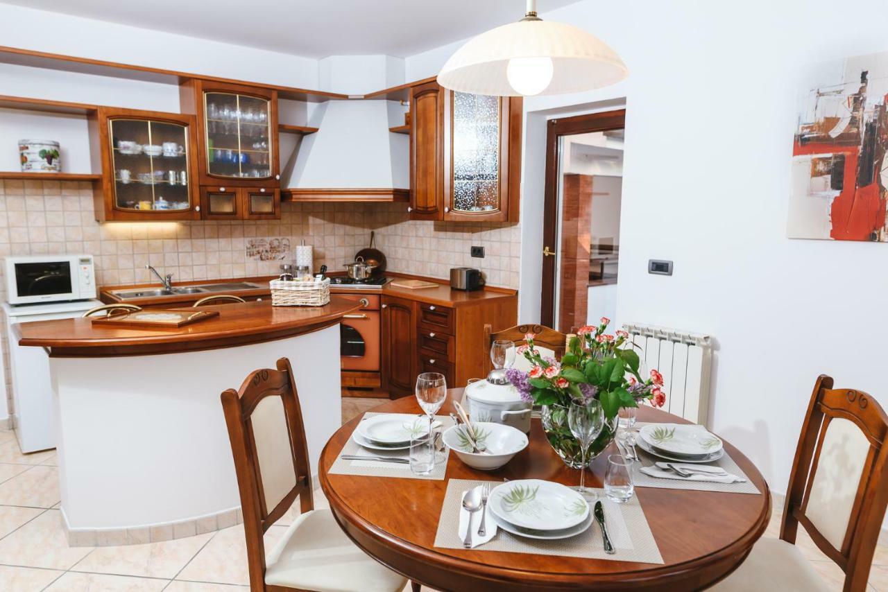 Apartma Barbara Копер Екстериор снимка